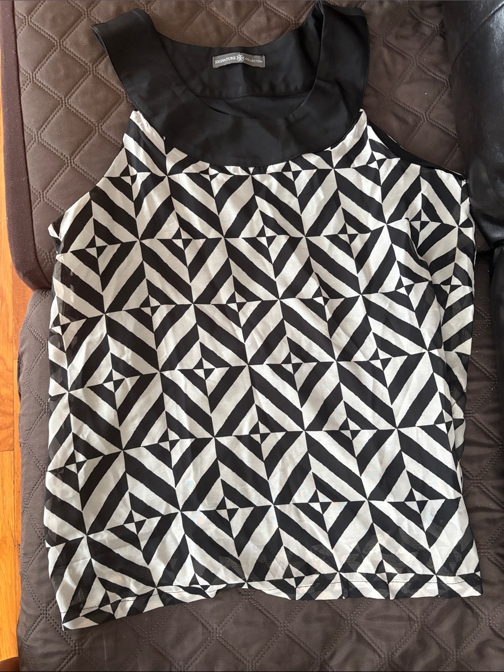Geometric Black & White Sleeveless Camisole with Contrast Yoke